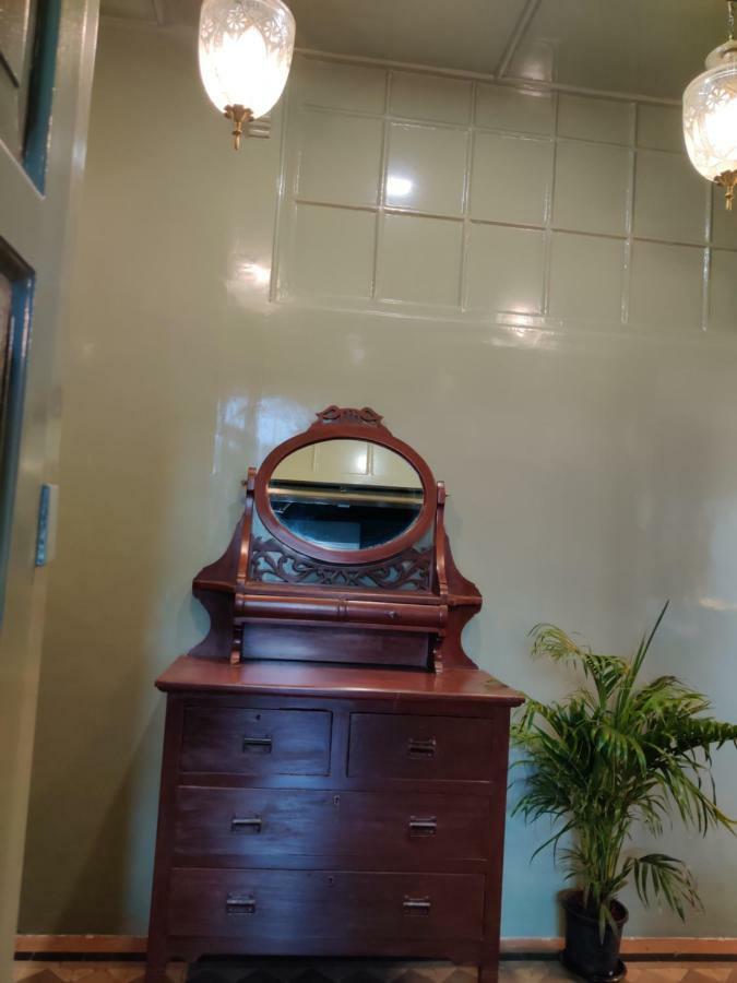 Hebbar'S Heritage Home Bombay Extérieur photo